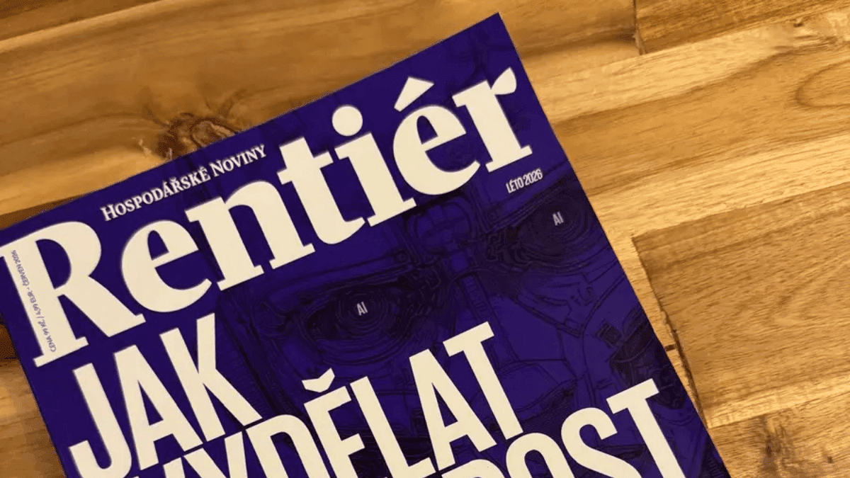 The summer 2026 issue of Rentiér, the Hospodářské noviny investing magazine, lying on a wooden table